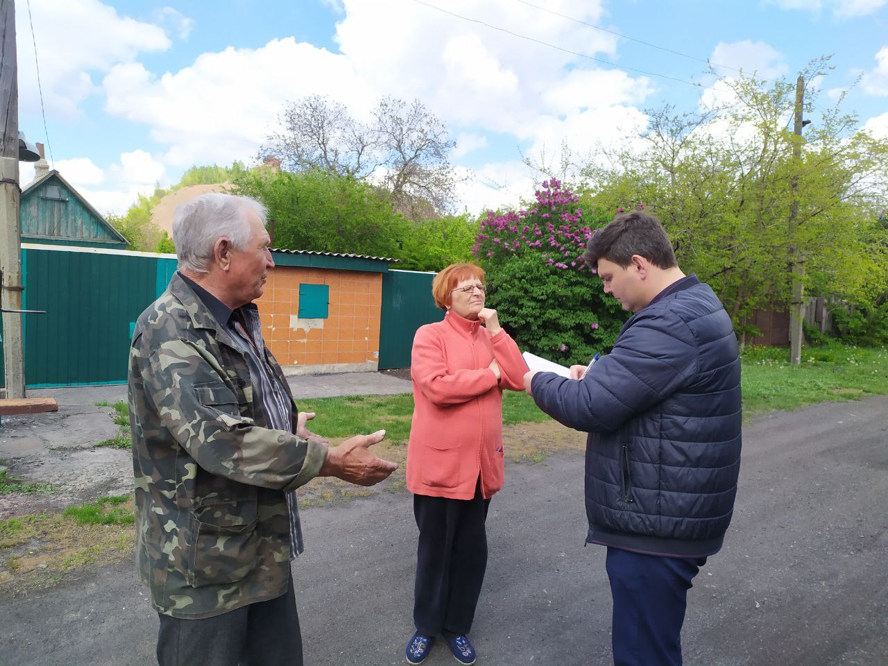 Сход граждан с заместителем главы администрации городского округа Торез.