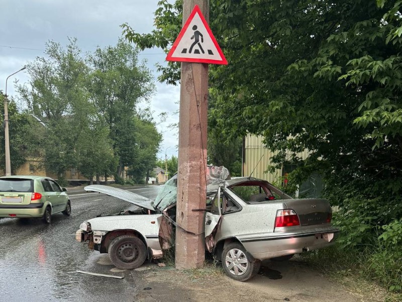 За сутки сотрудники полиции зафиксировали 11 ДТП с пострадавшими.