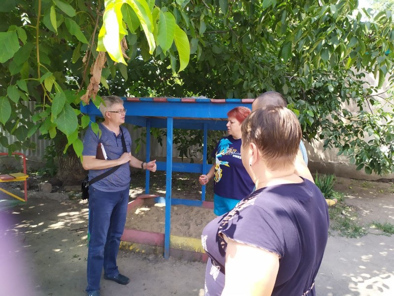 Встреча с населением по пересечению ул. Лазо и ул.Ватутина.