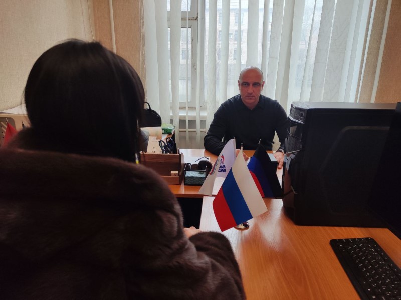 Состоялся прием граждан .