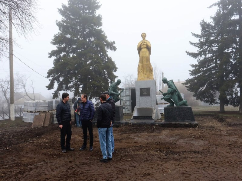 Сохранение объектов, увековечивающих память погибших при защите Отечества – это наше будущее, наша история!.