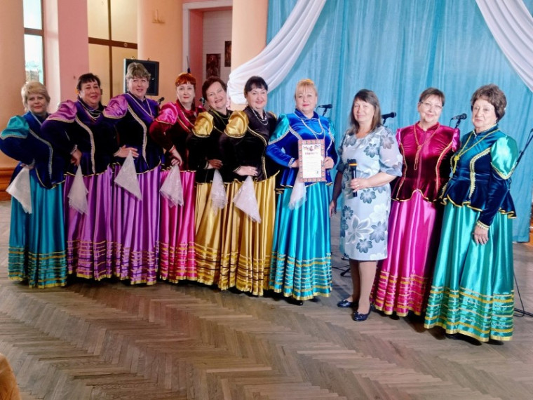 «ПОД СИНИМ, РУССКИМ НЕБОМ - ПЕСНЯ, В КОТОРОЙ ВСЁ О ЖИЗНИ И О НАС». «ПОД СИНИМ, РУССКИМ НЕБОМ - ПЕСНЯ, В КОТОРОЙ ВСЁ О ЖИЗНИ И О НАС».
