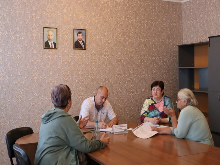 Прием населения по личным вопросам. Прием населения по личным вопросам.